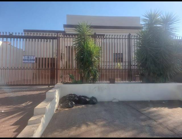 2 BEDROOM PROPERTY TO RENT IN LAUDIUM